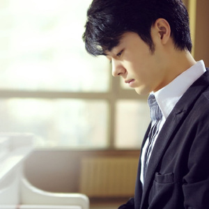 free嫩白的18sex性摘花
